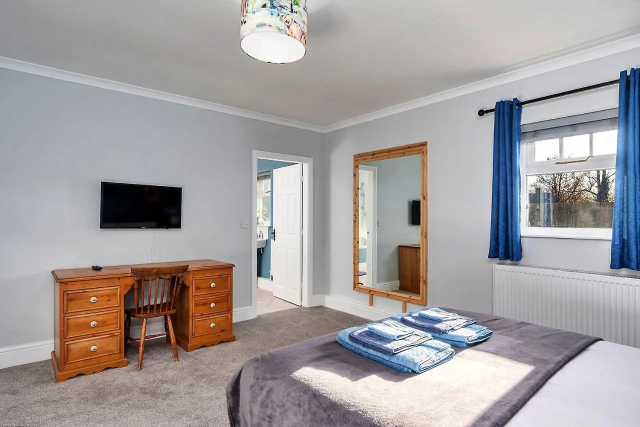 Holiday home Finest Retreats - South Barn Villa Winestead